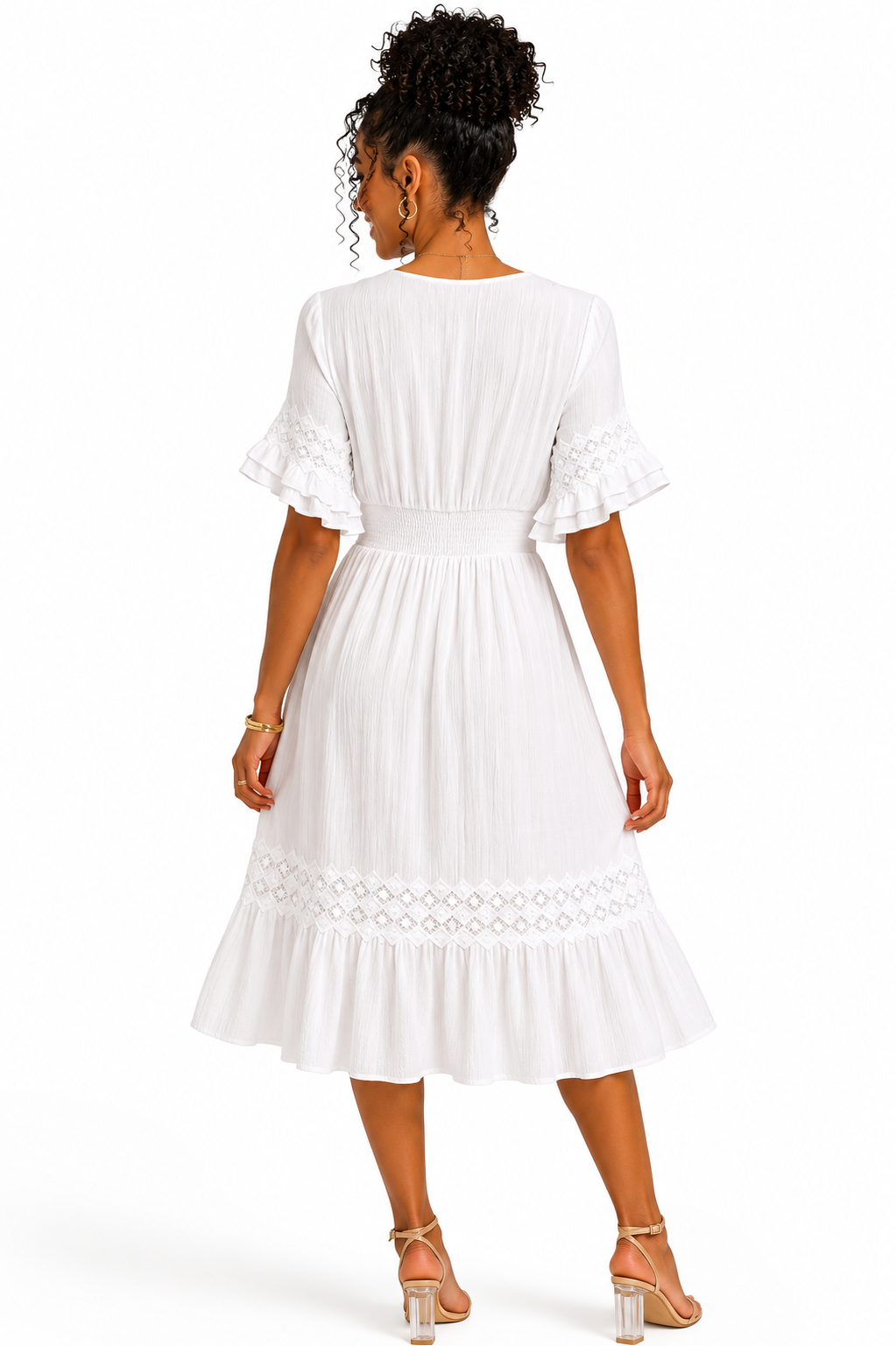 Robe Blanche Bohème Brodée – Élégance &amp; Féminité