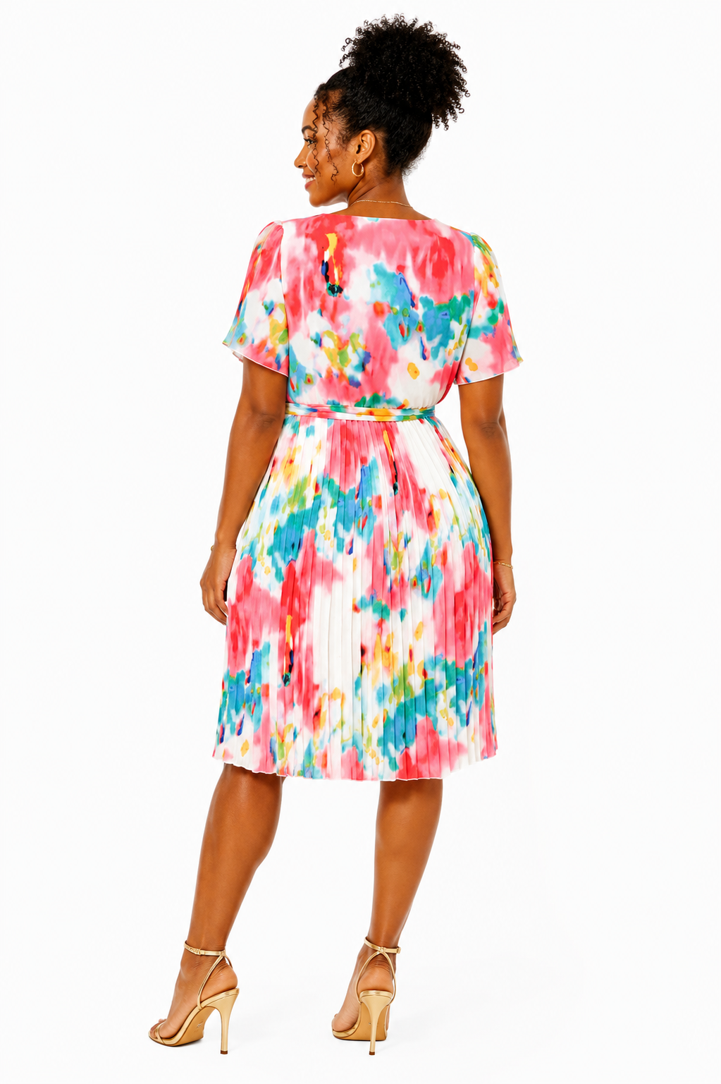 Robe courte vitaminée à plis